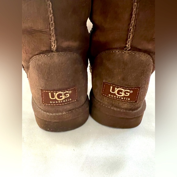 UGG Classic Tall II Boot in color Burnt Cedar - Picture 5 of 13